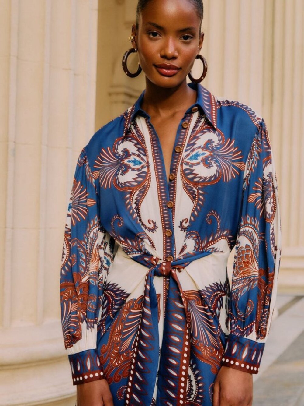 FARM RIO arabesque scarf midi dress in blue - Picture 3 of 9